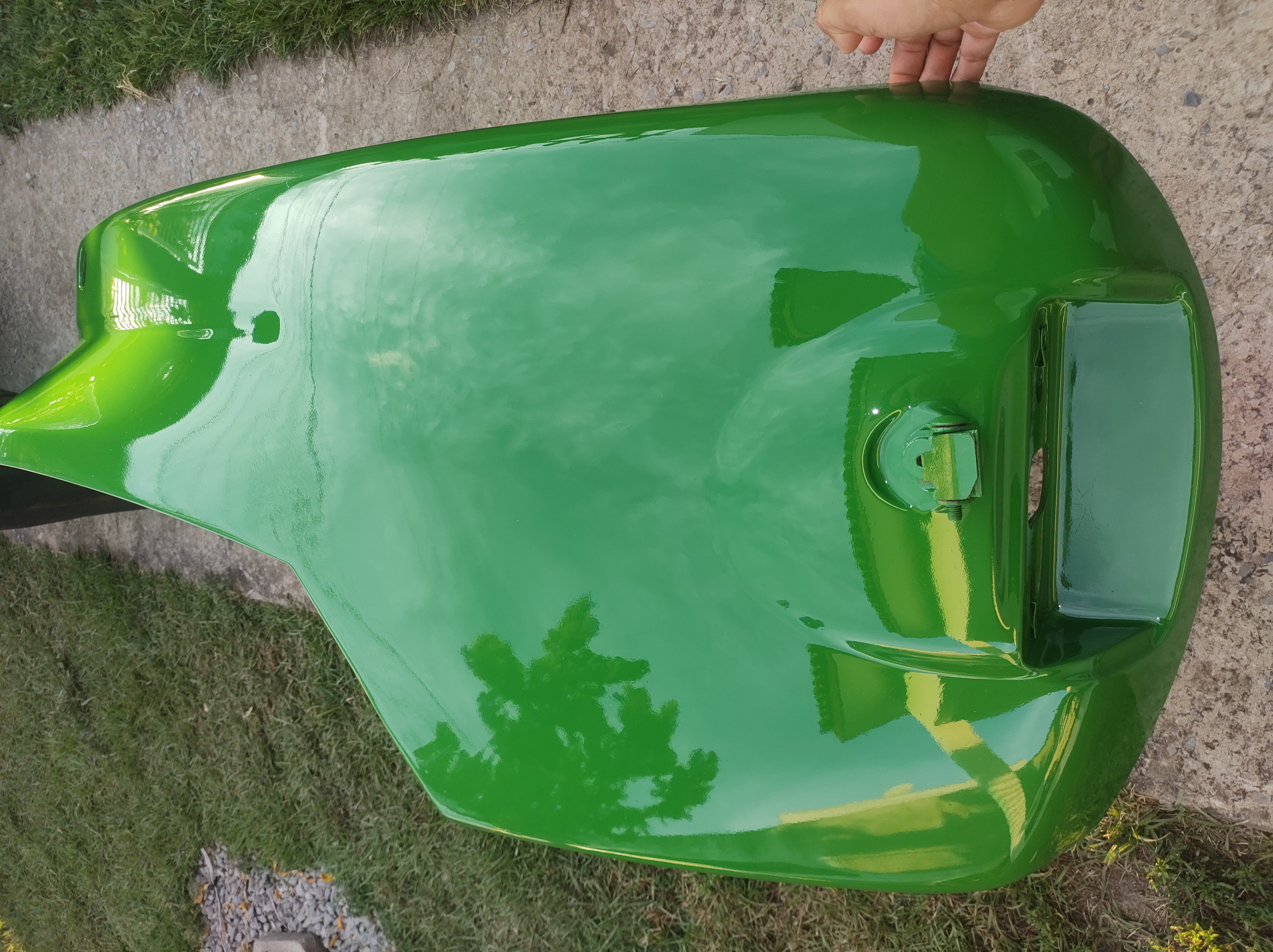 Carenagem lateral após reparo